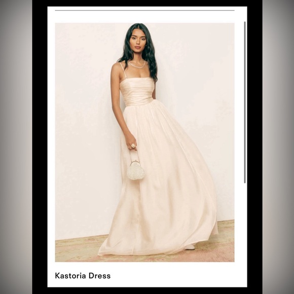 Reformation Kastoria Dress - Picture 1 of 11